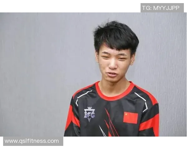 南京枫帆战队奋勇出击书写荣耀征程引领电竞新时代辉煌篇章